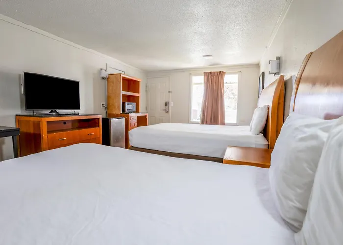 Cozy Garden Inn By Oyo Hwy 40 Richmond