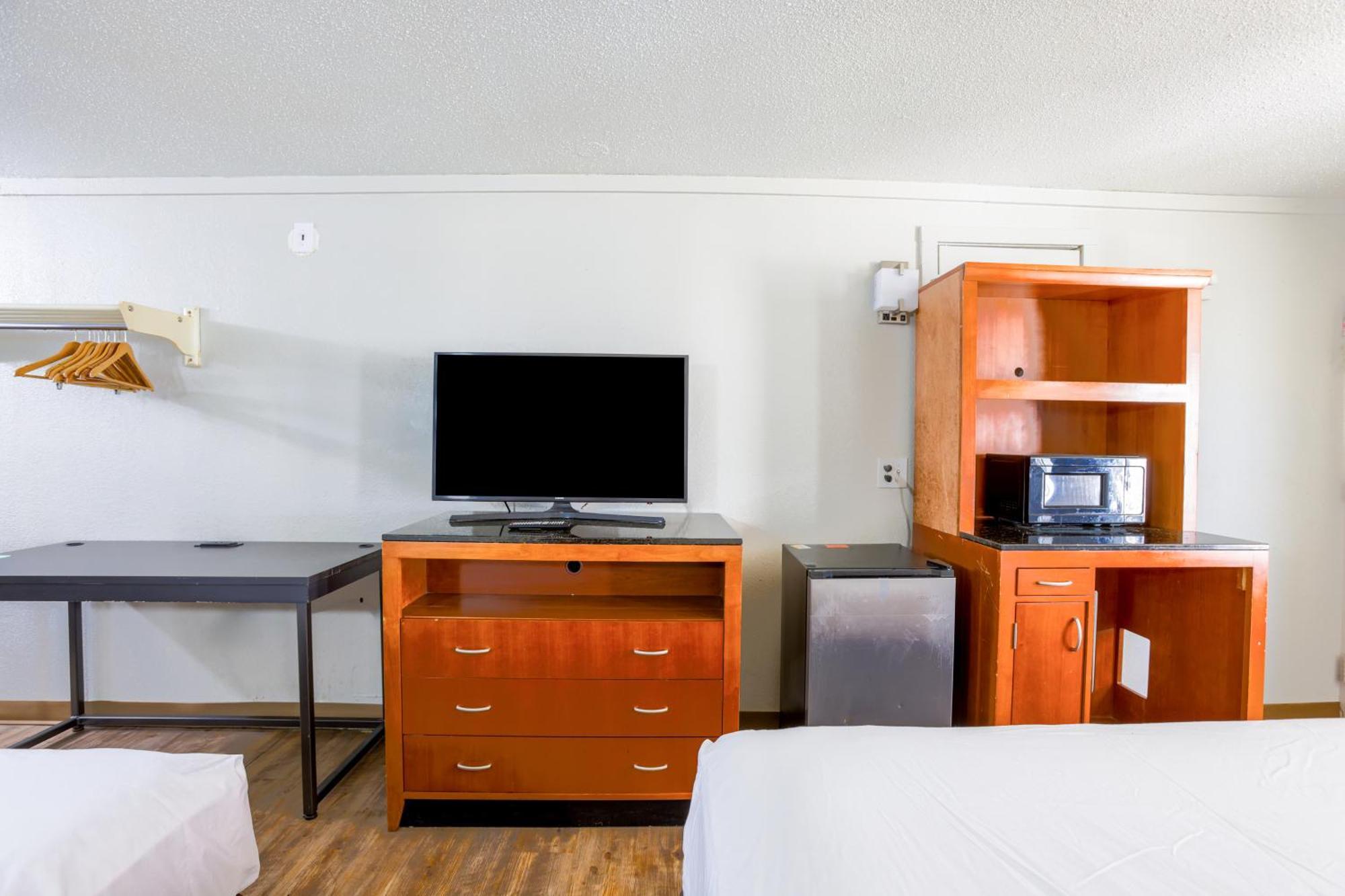 Hotel Cozy Garden By Oyo Hwy 40 Richmond